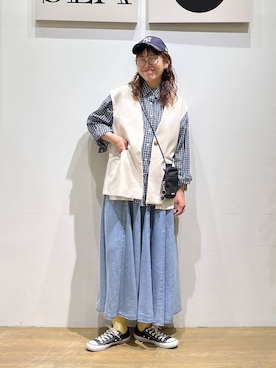 「アイテム（キャップ）」を使った、mocoさん（レディース・165cm）の春コーディネート