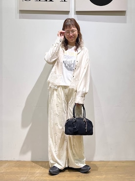 「BAYFLOW（ベイフロー）のアイテム」を使った、mocoさん（レディース・165cm）の秋コーディネート