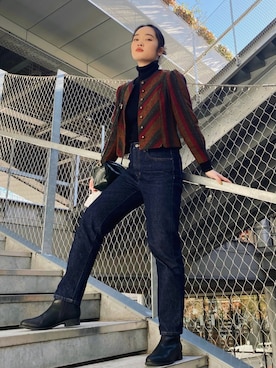 「UNIQLO（ユニクロ）のアイテム（デニムパンツ、ブルー系）」を使った、タカラさん（レディース・164cm）の秋コーディネート