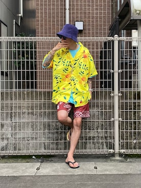 「ビーサン」｜「アイテム（その他）」を使った、PUBLICATIONさん（メンズ・168cm）の夏コーディネート