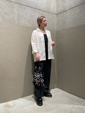 「ビーズバッグ」｜「アイテム（オールインワン・サロペット）」を使った、saori shikiさん（レディース・158cm）の春コーディネート