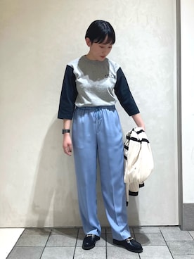 「サテンパンツ」｜「アイテム（ローファー）」を使った、Yuさん（レディース・151cm）の冬コーディネート