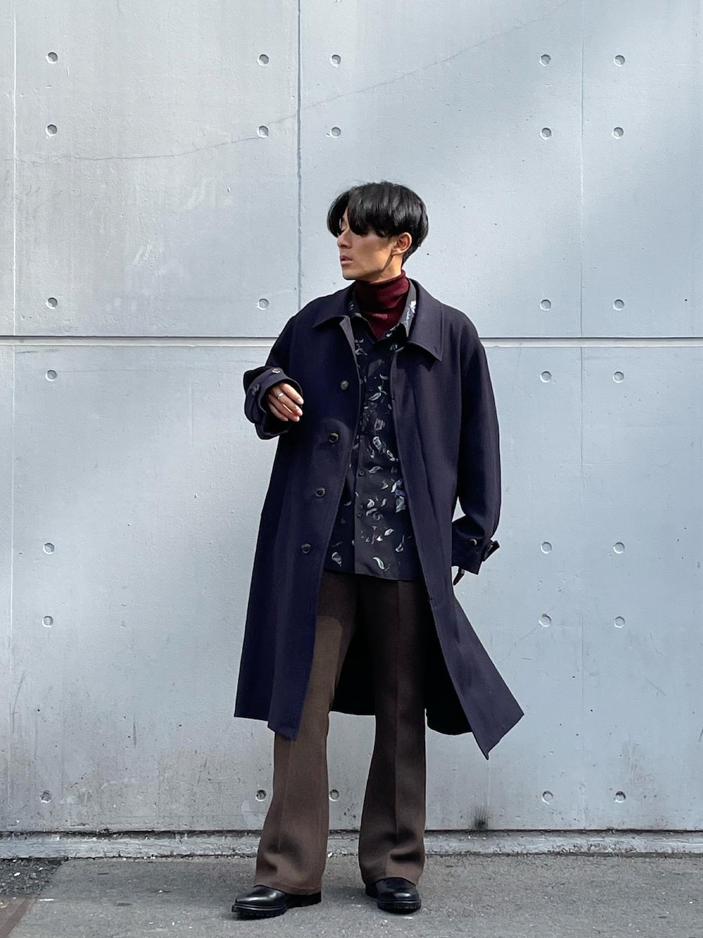 チェスターコートを使った「URU」の人気ファッションコーディネート - WEAR