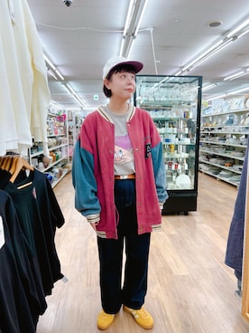 「アイテム（キャップ）」を使った、mmmさん（レディース・160cm）の秋コーディネート