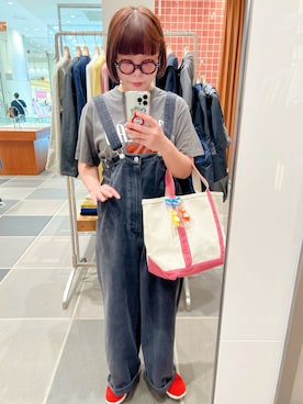 「アイテム（サロペット/オーバーオール）」を使った、mmmさん（レディース・160cm・30代）の秋コーディネート