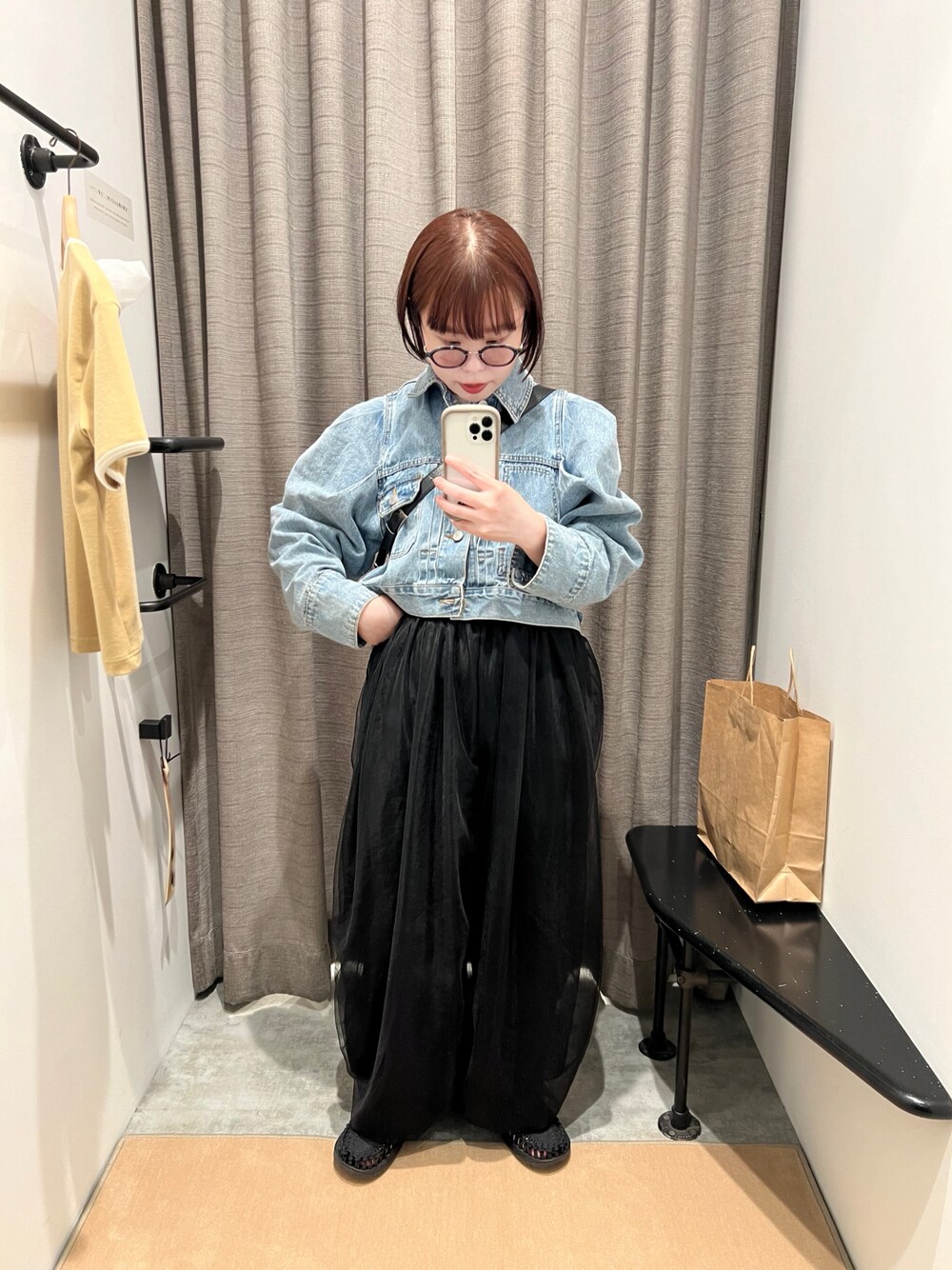 「KBF、kbf_ootd、UNIQLO、UNIQLO U、keen、KEEN、Ray BEAMS、春のNewスタイル、おしゃれさんと繋がりたい、いいね、save、フォローお願いします🤑、休日スタイル、春ファッション、チュール、デニムジャケット」｜「KBFのタックスリーブクロップドデニムジャケット（デニムジャケット、ブルー系）」を使った、mmmさん（レディース・160cm）の春コーディネートの1枚目の写真