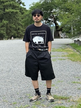 「UNIQLO（ユニクロ）のアイテム（パンツ、ブラック系）」を使った、dosei_モノトーンコーデさん（メンズ・168cm）の夏コーディネート