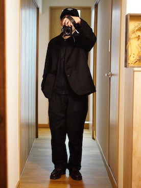 「アイテム（テーラードジャケット）」を使った、dosei72_モノトーンおじさんさん（メンズ・168cm・30代）の秋コーディネート