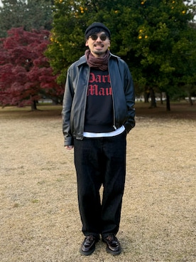 「アイテム（ライダースジャケット）」を使った、dosei72_モノトーンおじさんさん（メンズ・168cm）の冬コーディネート