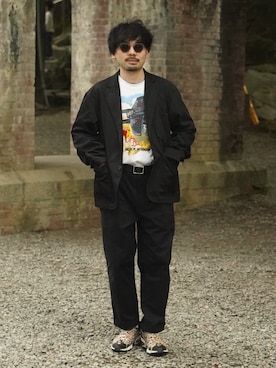 「アイテム（スニーカー）」を使った、dosei72_モノトーンおじさんさん（メンズ・168cm・30代）の秋コーディネート