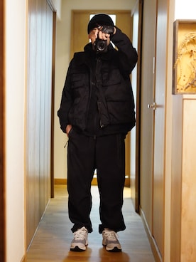 「アイテム（ナイロンジャケット）」を使った、dosei72_モノトーンおじさんさん（メンズ・168cm）の秋コーディネート