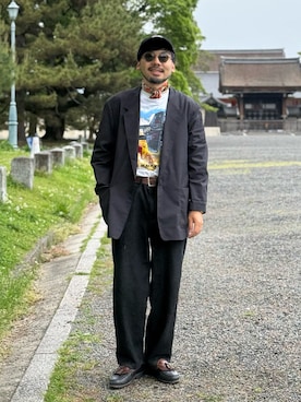 「BINDU（ビンドゥー）の＜BINDU＞CITY バンダナ 50×50（バンダナ/スカーフ、オレンジ系）」を使った、dosei_モノトーンコーデさん（メンズ・168cm）の春コーディネート