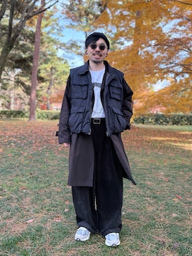 「アイテム（ニットキャップ/ビーニー）」を使った、dosei72_モノトーンおじさんさん（メンズ・168cm）の冬コーディネート