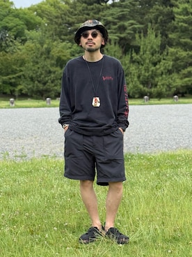 「SHIPS（シップス）のアイテム」を使った、dosei_モノトーンコーデさん（メンズ・168cm）の夏コーディネート