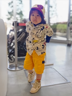 「MARC JACOBS（マークジェイコブス）のアイテム」を使った、minimodeさん（キッズ・110cm）の春コーディネート