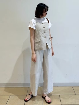 「TICCA(ティッカ)のアイテム」を使った、猪飼さん(レディース・169cm)の春コーディネート