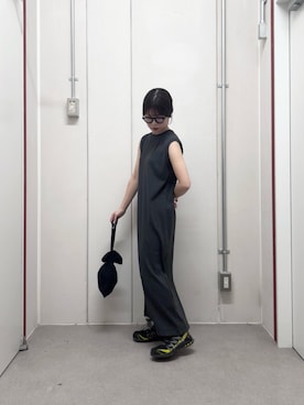 「URBAN RESEARCH DOORS（アーバンリサーチドアーズ）のノースリーブカットリブワンピース（ワンピース、グレー系）」を使った、runa さん（レディース・155cm）の夏コーディネート