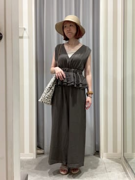 「アイテム（サロペット/オーバーオール、ブラウン系）」を使った、maatamuuさん（レディース・163cm）の夏コーディネート