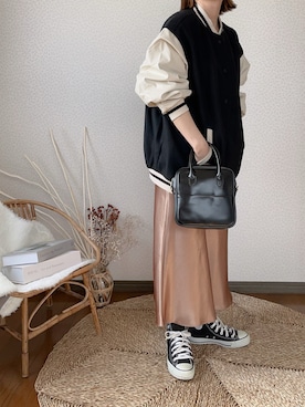 「ISOOK（アイスー）のアイテム（スカート）」を使った、uaさん（レディース・153cm）の冬コーディネート