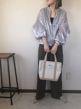 「クリスプ」｜「アイテム（スラックス）」を使った、uaさん（レディース・153cm）の秋コーディネート
