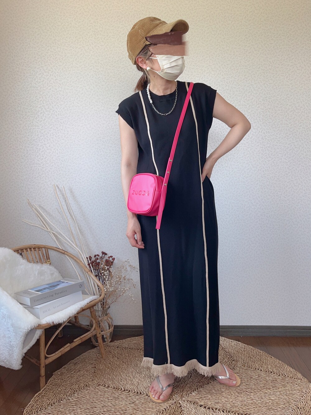 「コトリカ、COTORICA.、anq.、アンクジュエリー、zucca、ニットワンピース、サンダル、真夏のアクティブスタイル」｜「COTORICAの配色ウォッシャブルニットワンピース（ワンピース、ブラック系）」を使った、uaさん（レディース・154cm）の夏コーディネートの1枚目の写真