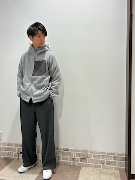 「アイテム（パーカー）」を使った、陽介さん（メンズ・170cm・30代）の秋コーディネート