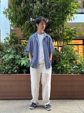 「ITEMS URBANRESEARCH（アイテムズ アーバンリサーチ）のマルチストライプレースオープンカラーショートスリーブシャツ（シャツ/ブラウス、ブルー系）」を使った、陽介さん（メンズ・170cm）の夏コーディネート