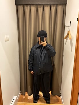 「NANGA（ナンガ）の『別注』NANGA×DOORS　COACH DOWN JACKET 26AW（ダウンジャケット/コート、ブラック系）」を使った、陽介さん（メンズ・170cm）の秋コーディネート
