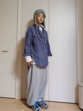 「アイテム（ニットキャップ/ビーニー）」を使った、MIKANさん（レディース・160cm）の冬コーディネート