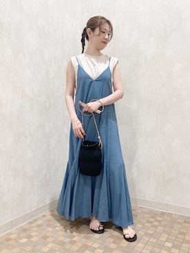 「Lilas（リラ）のアイテム」を使った、shioriさん（レディース・158cm）の春コーディネート