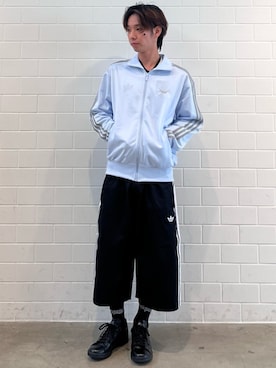 「adidas（アディダス）のアディカラー SST コットンツイル ショーツ（パンツ、ブラック系）」を使った、TMさん（メンズ・167cm）の夏コーディネート