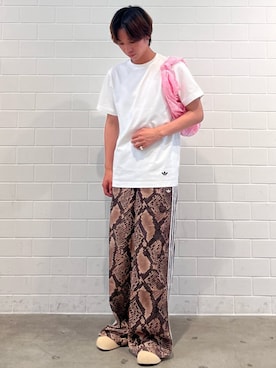 「adidas（アディダス）のアディミュール サンダル / Adimule Slides / アディダスオリジナルス adidas Originals（サンダル、ベージュ系）」を使った、TMさん（メンズ・167cm）の夏コーディネート