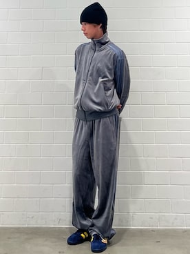 「アイテム（ジャージ、グレー系）」を使った、TMさん（メンズ・167cm）の秋コーディネート