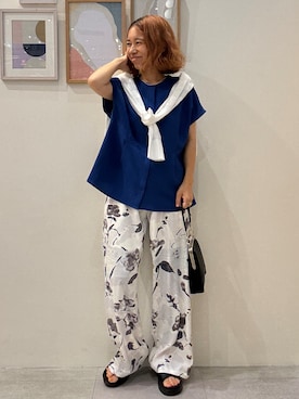 「SHOO・LA・RUE（シューラルー）の【洗濯機可/S-LL】涼し気な透け感 日差し冷房対策に シアーボーダーカーディガン（カーディガン/ボレロ、ホワイト系）」を使った、たけぴさん（レディース・150cm）の夏コーディネート