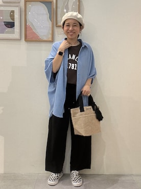「SHOO・LA・RUE（シューラルー）の【高レビュー/洗濯後しわになりにくい/体型カバー】きちんとゆるっと 大人の抜け感 ポンチョ風カラーシャツ（シャツ/ブラウス、ブルー系）」を使った、たけぴさん（レディース・150cm）の夏コーディネート