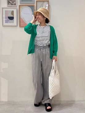 「SHOO・LA・RUE（シューラルー）の【7分袖/洗濯機可/S-LL】程よいVネックですっきり魅せる ジップアップ シアーカーディガン（カーディガン/ボレロ、グリーン系）」を使った、たけぴさん（レディース・150cm）の春コーディネート