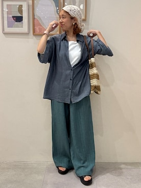 「SHOO・LA・RUE（シューラルー）の【S-LL/洗濯機可/綿100%】やわらかシアーデニム 5分袖ポケットシャツ（シャツ/ブラウス、ブルー系）」を使った、たけぴさん（レディース・150cm）の夏コーディネート