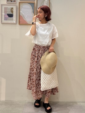 「SHOO・LA・RUE（シューラルー）の【汗じみ防止/ひんやり/S-LL】お袖フレアレースTシャツ（Tシャツ/カットソー、ホワイト系）」を使った、たけぴさん（レディース・150cm）の夏コーディネート