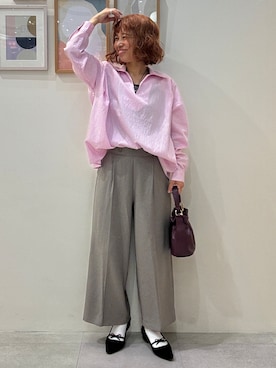 「SHOO・LA・RUE（シューラルー）の【洗濯機可】インせず決まるAライン ストライプスキッパーシャツ（シャツ/ブラウス、ピンク系）」を使った、たけぴさん（レディース・150cm）の秋コーディネート