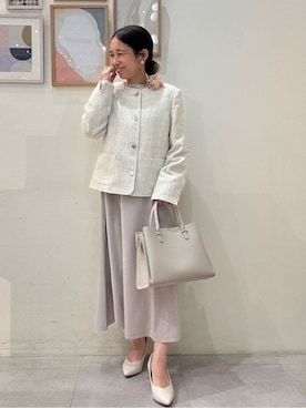 「アイテム（ブローチ/コサージュ、イエロー系）」を使った、たけぴさん（レディース・150cm）の冬コーディネート