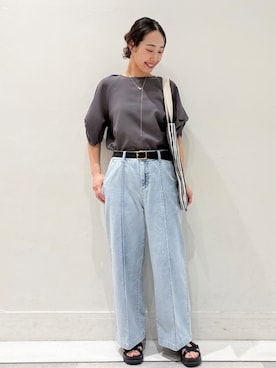 「OPAQUE.CLIP（オペークドットクリップ）のクロスベルトデザインサンダル（サンダル）」を使った、ちえさん（レディース・167cm）の春コーディネート