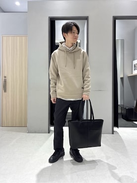 「TAKEO KIKUCHI（タケオキクチ）のアイテム（パンツ）」を使った、わいずみさん（メンズ・167cm）の冬コーディネート