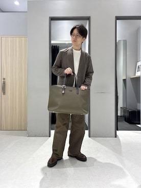 「アイテム（ノーカラージャケット）」を使った、わいずみさん（メンズ・167cm）の冬コーディネート