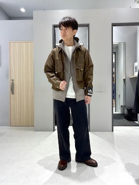 「アイテム（デニムジャケット、ブラウン系）」を使った、わいずみさん（メンズ・167cm）の春コーディネート