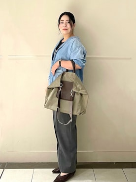「russet（ラシット）のアイテム（トートバッグ）」を使った、UENOさん（レディース・155cm）の秋コーディネート