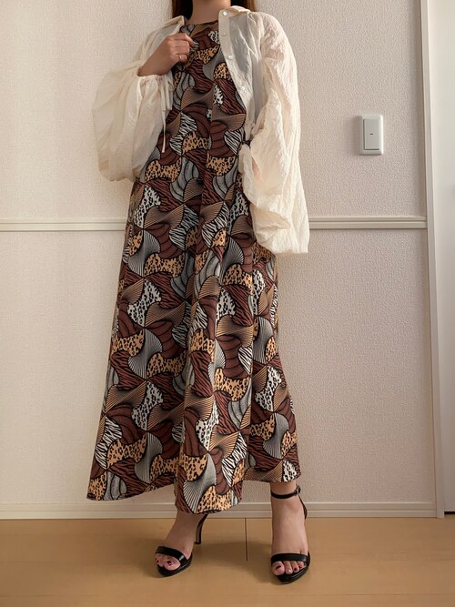 ETRE TOKYO（エトレトウキョウ）の「シャーリングシアーブラウス