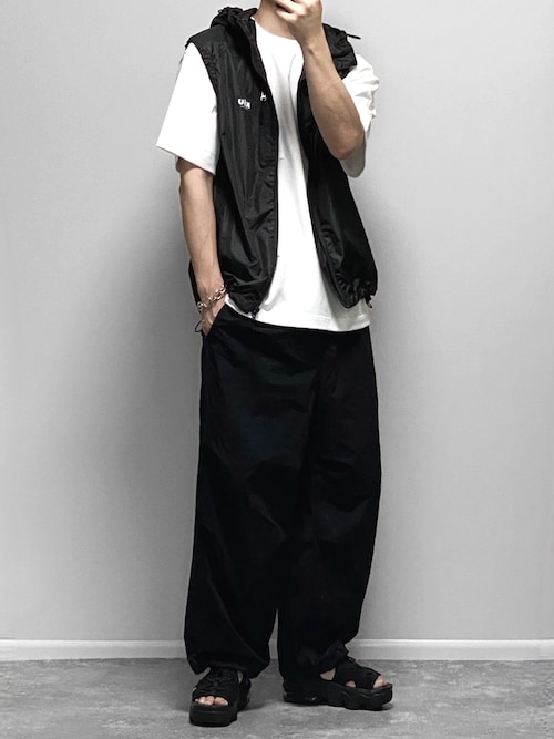kiu×空調服　スターターキット×ベストLサイズ 楽天市場】kiu [ キウ ] kiu × 空調服 エア コンディション