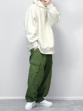 「パーカー」｜「アイテム（その他）」を使った、gakuさん（メンズ・173cm）の冬コーディネート