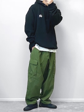 「SLACK FOOTWEAR（スラックフットウェア）のアイテム（スリッポン）」を使った、gakuさん（メンズ・173cm）の秋コーディネート