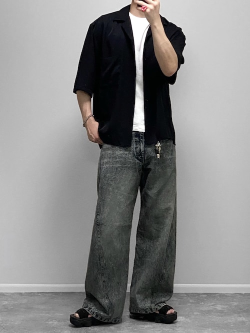 VINTAGE WASHED CURVED DENIM